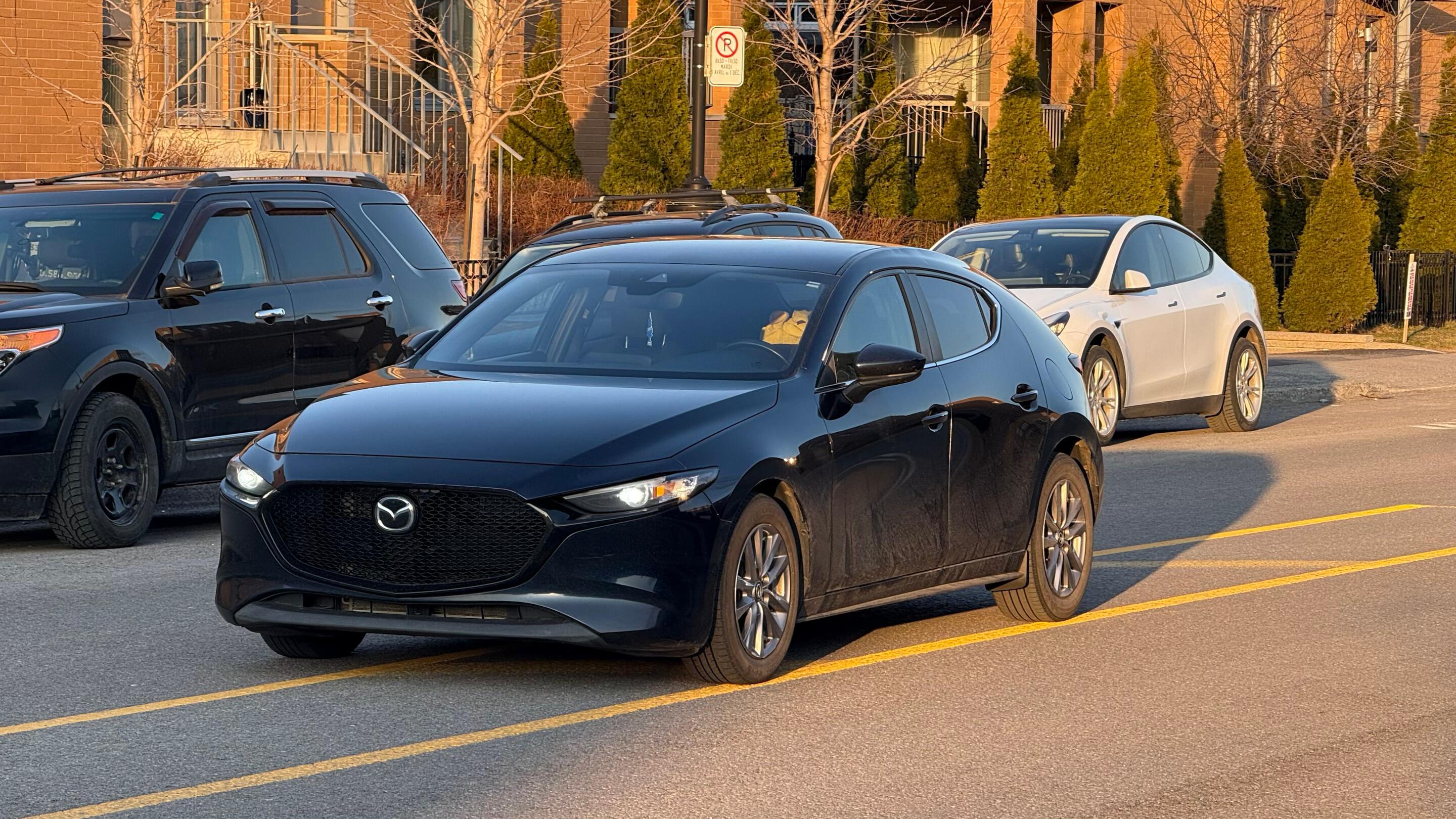 Mazda Mazda3 2021 in Montréal, QC