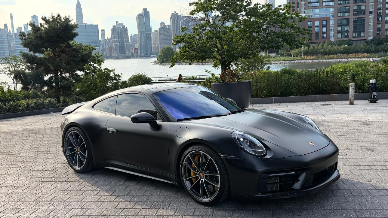 Porsche 911 2021 in Fairview, NJ