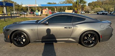 Ford Mustang 2025