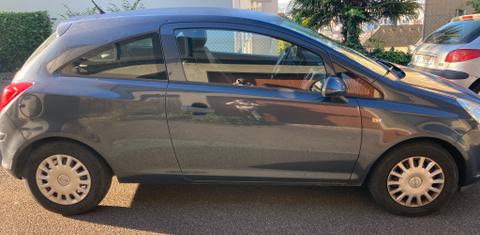 Opel CORSA 2010
