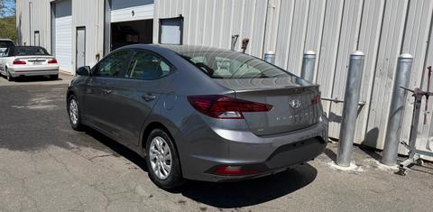 Hyundai Elantra 2019