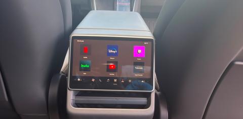 Tesla Model Y 2026