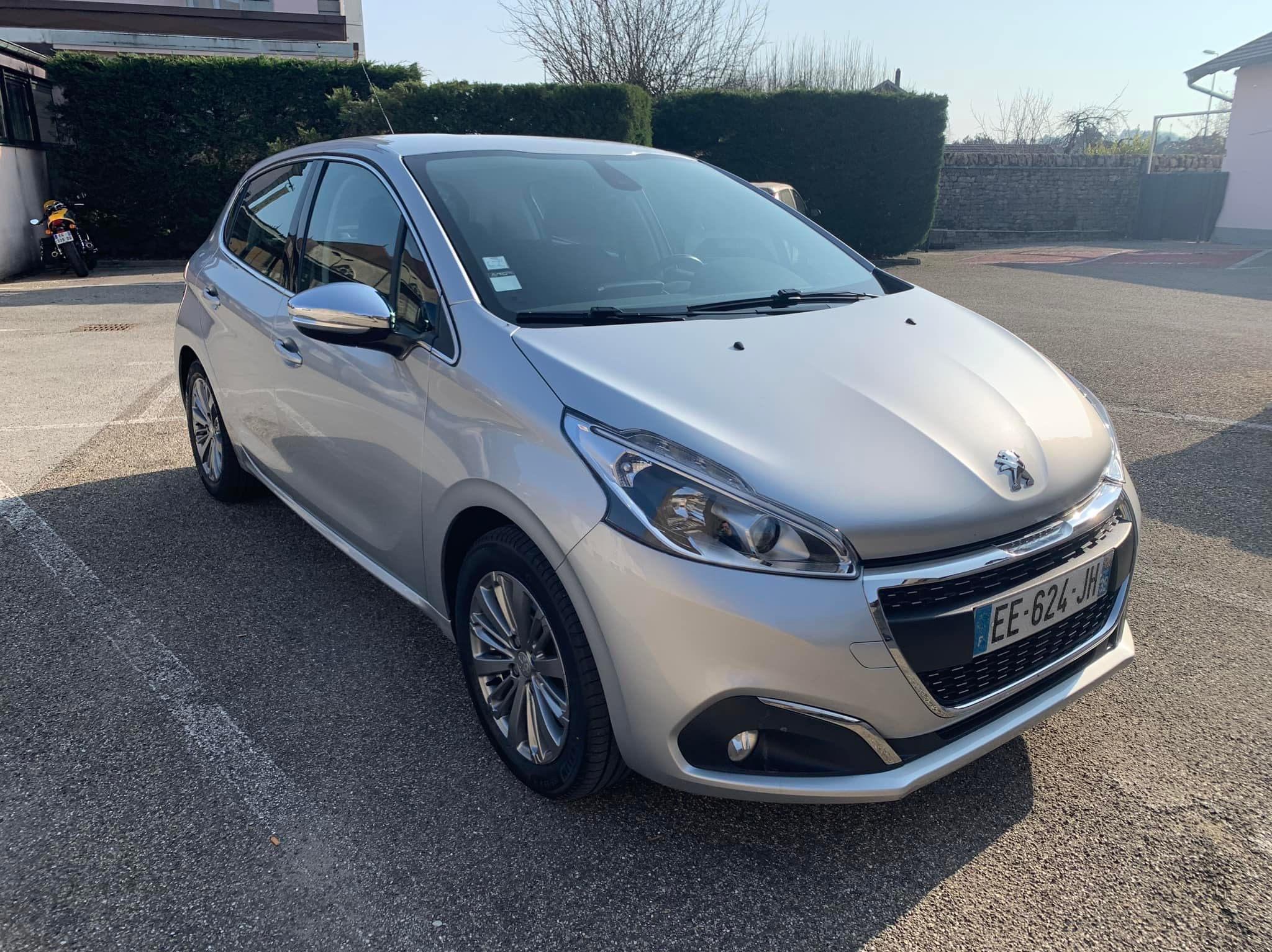 Peugeot 208 2016 à Chalon-sur-Saône