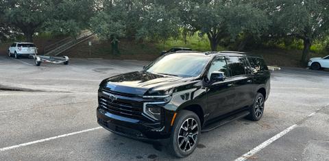Chevrolet Suburban 2025