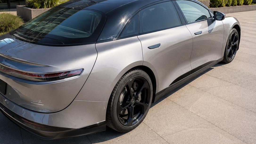 Lucid Air 2025 in South Holland, IL