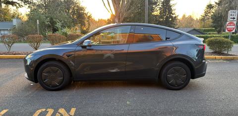 Tesla Model Y 2026