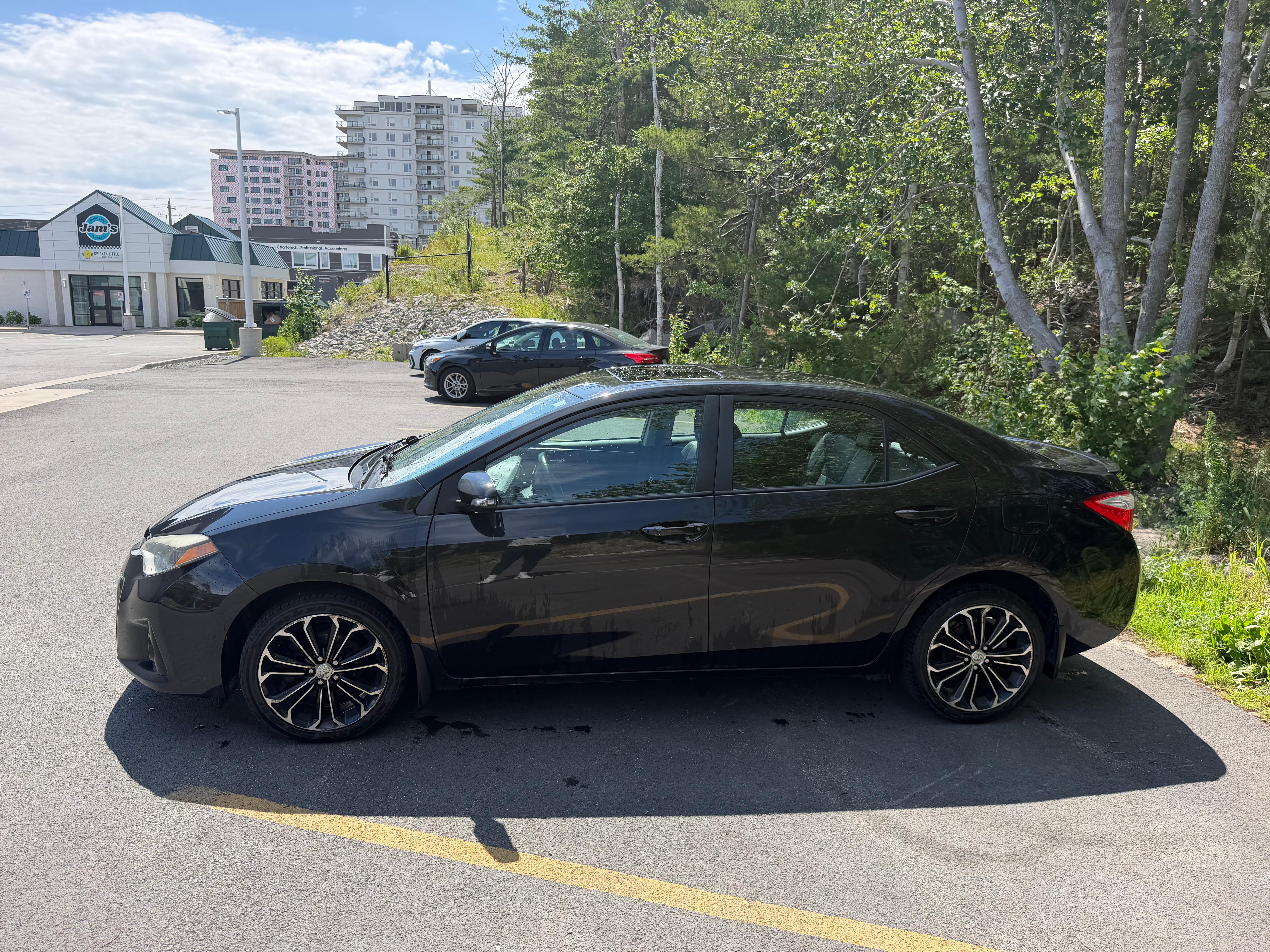 Toyota Corolla 2014 in Halifax, NS