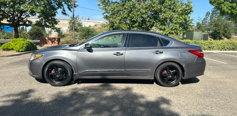Nissan Altima 2016