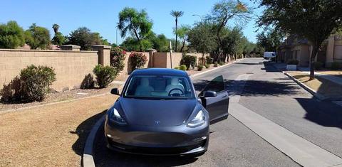 Tesla Model 3 2021
