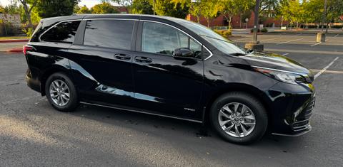 Toyota Sienna 2021