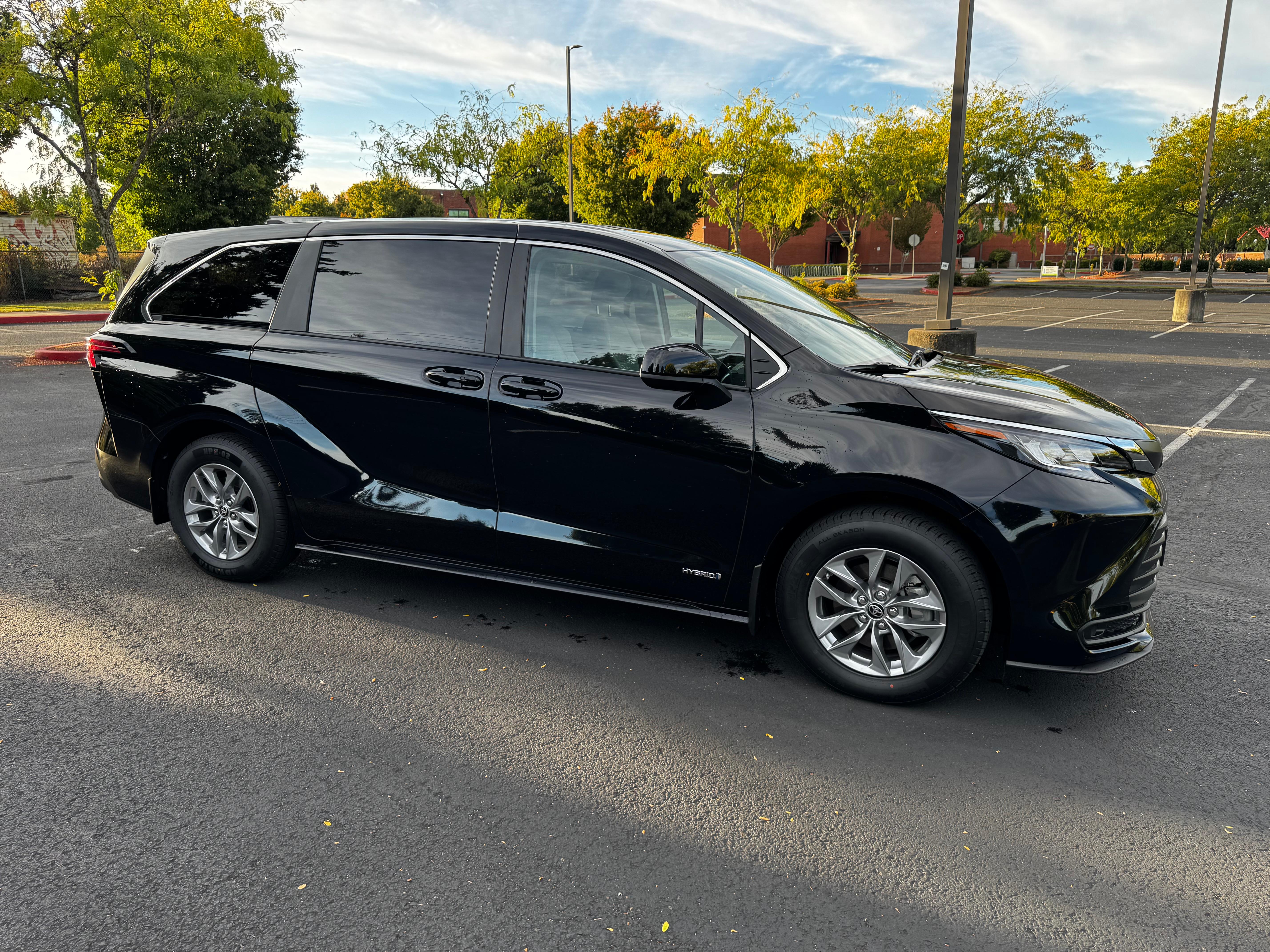 Toyota Sienna 2021 in Vancouver, WA
