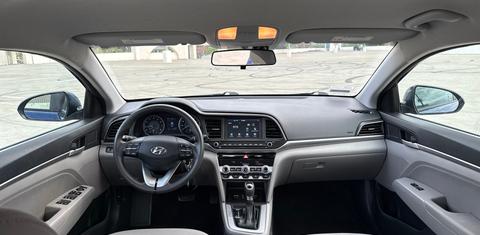 Hyundai Elantra 2020