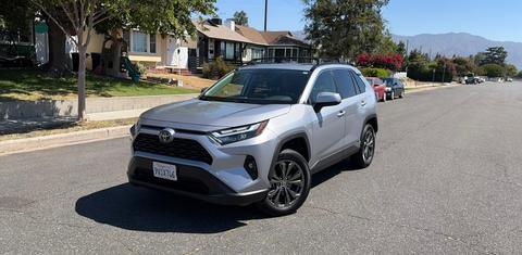 Toyota RAV4 Hybrid 2025