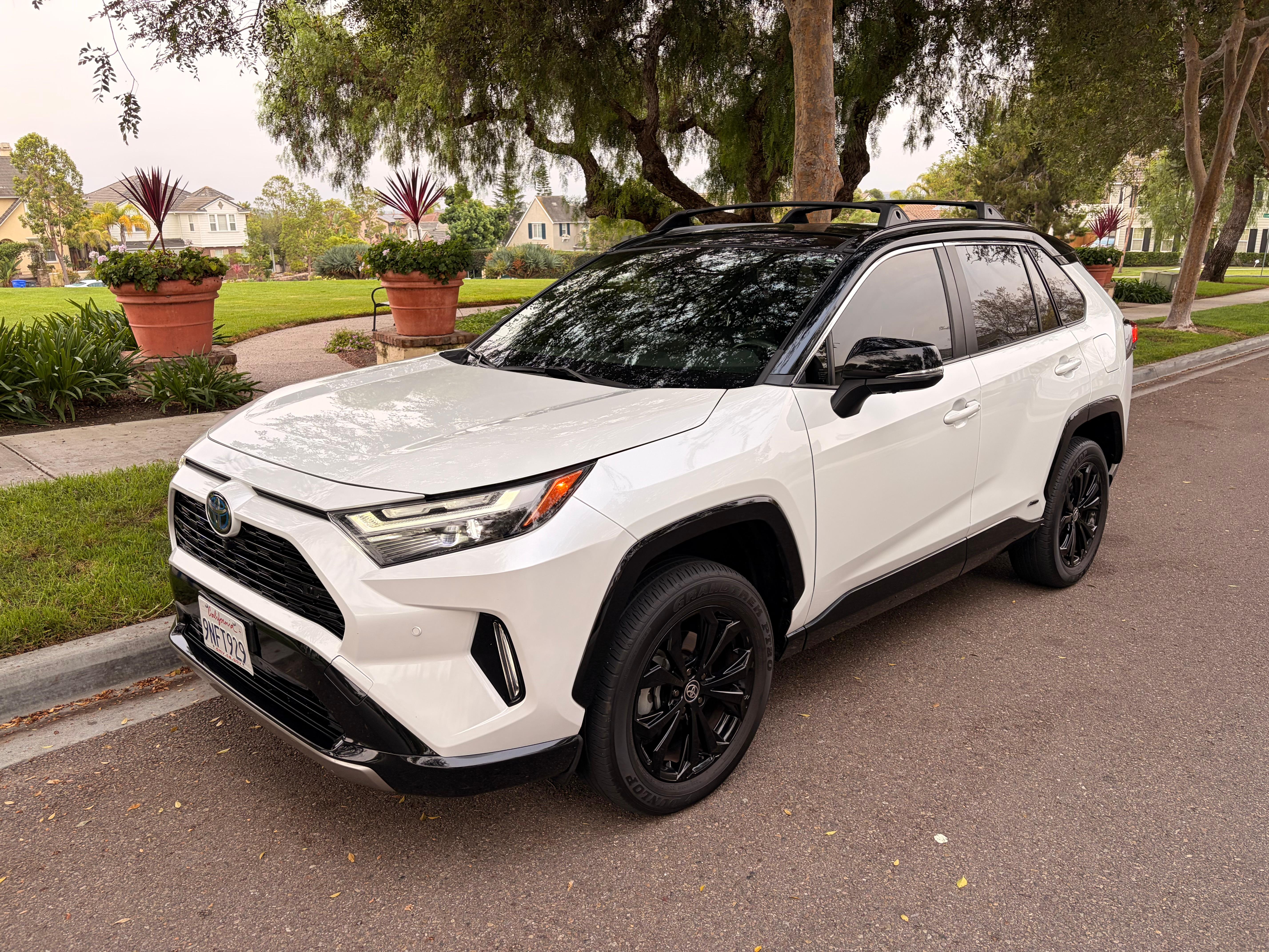Toyota RAV4 Hybrid 2024 in Carlsbad, CA