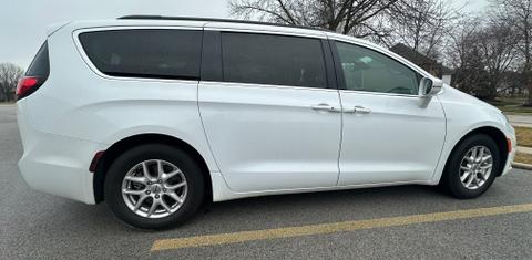 Chrysler Pacifica 2022