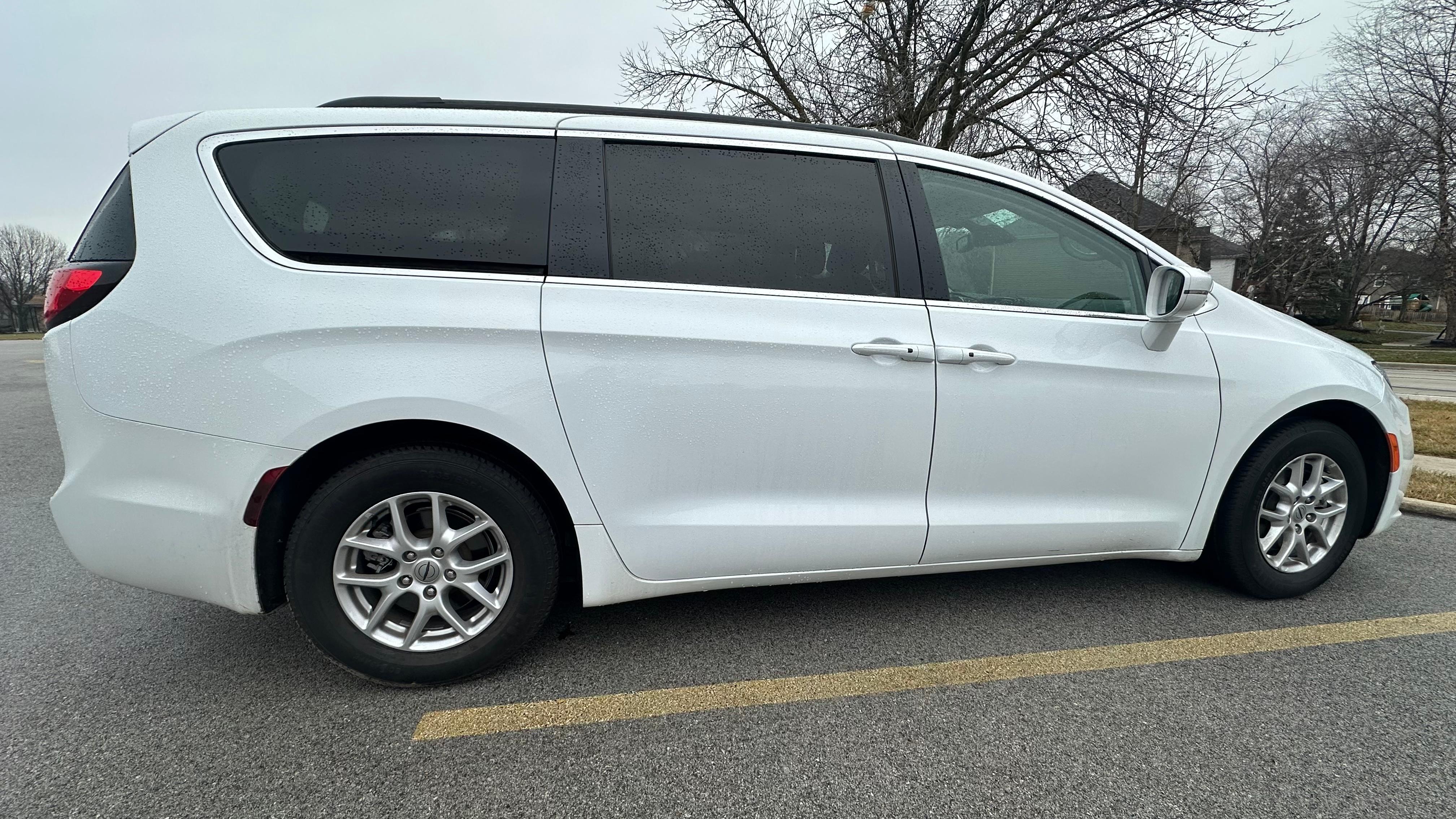 Chrysler Pacifica 2022 in Naperville, IL