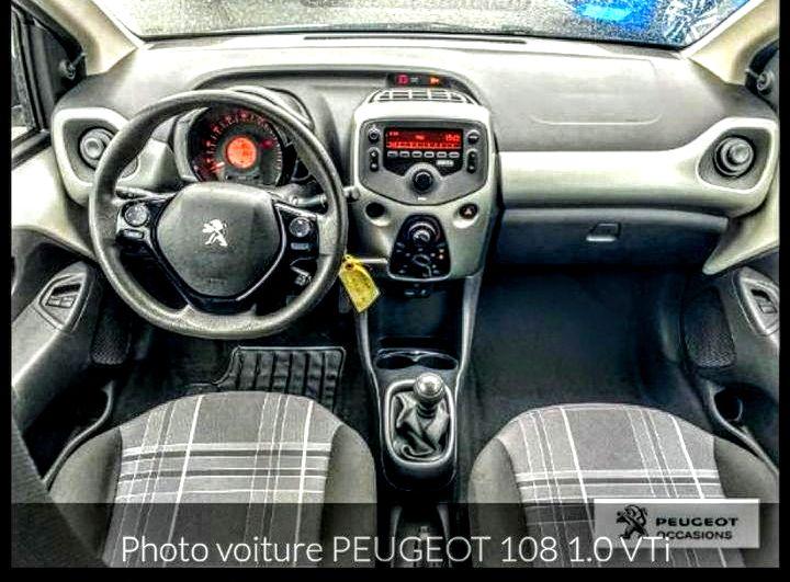 Peugeot 108 2017 à Lyon