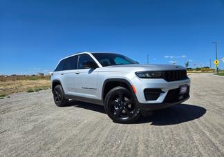 Jeep Grand Cherokee car