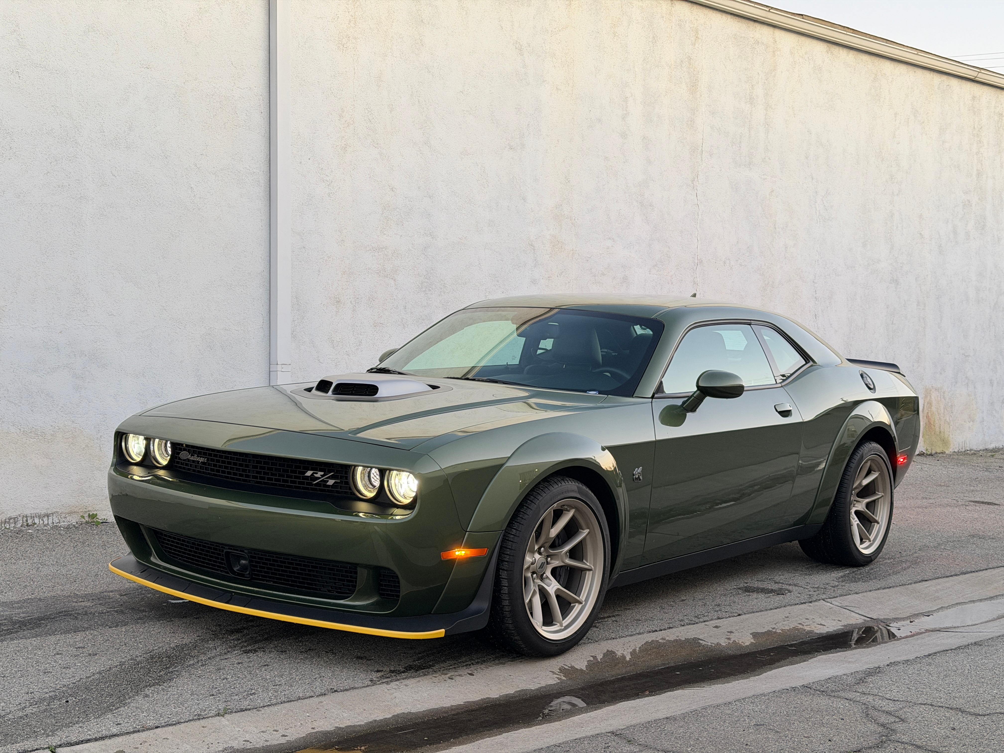Dodge Challenger 2023 in 