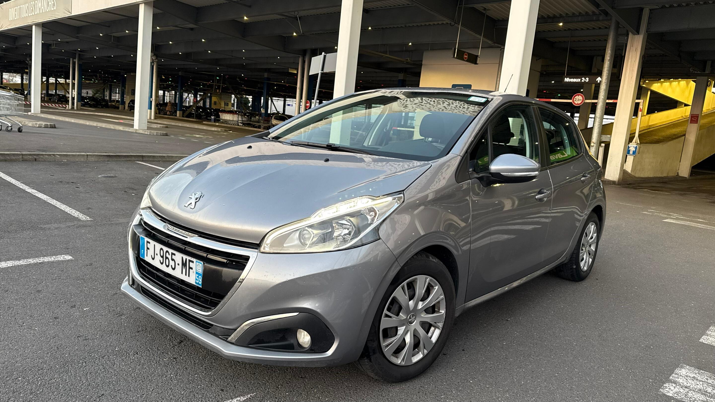 Peugeot 208 2019 à Noisy-le-Sec