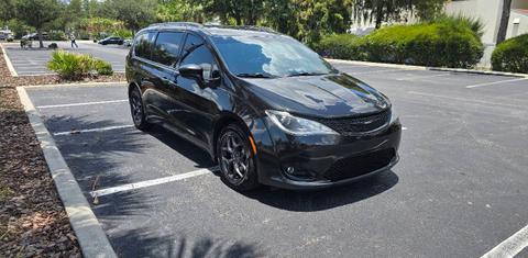 Chrysler Pacifica 2020