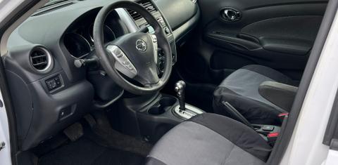 Nissan Versa 2016