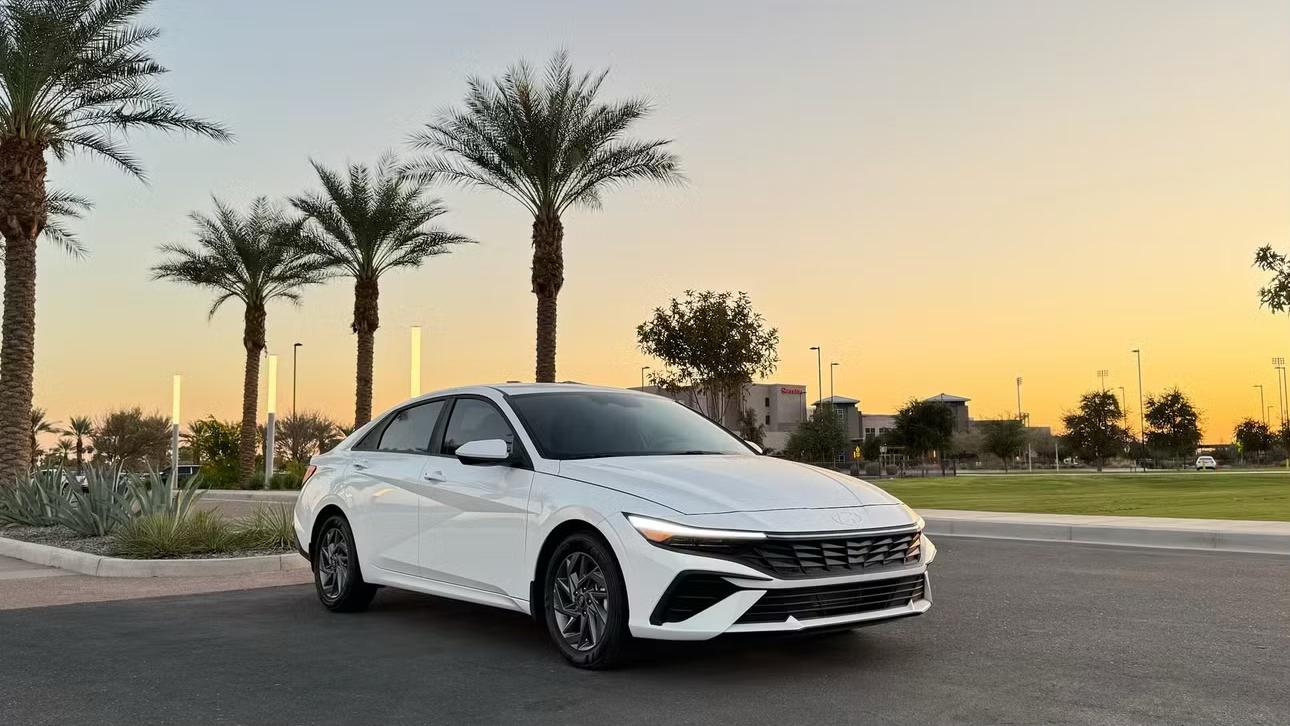 Hyundai Elantra 2025 in Phoenix, AZ