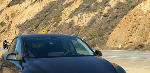Tesla Model Y 2026