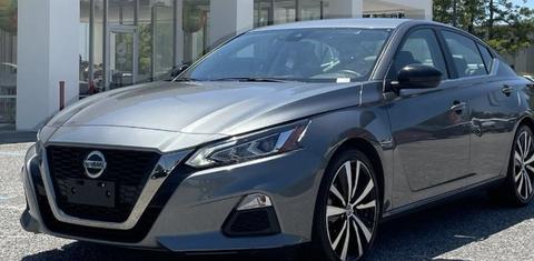 Nissan Altima 2025
