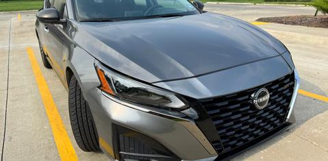 Nissan Altima 2024