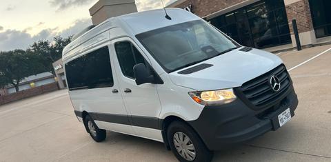 Mercedes-Benz Sprinter 2025