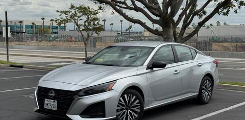Nissan Altima 2024