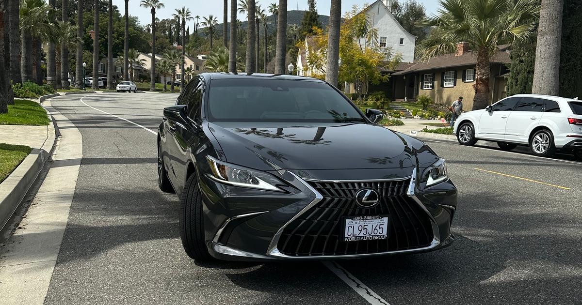 Lexus ES 2023 rental in Glendale, CA by Eduard K. Turo