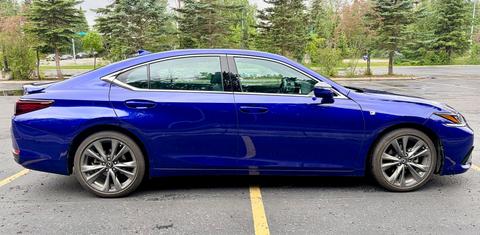 Lexus ES 2021