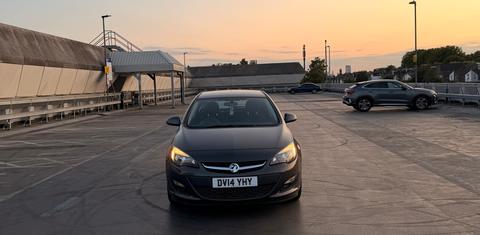 Vauxhall Astra 2014
