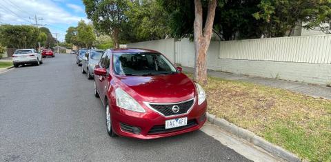 Nissan PULSAR 2013
