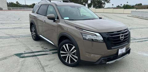 Nissan Pathfinder 2023