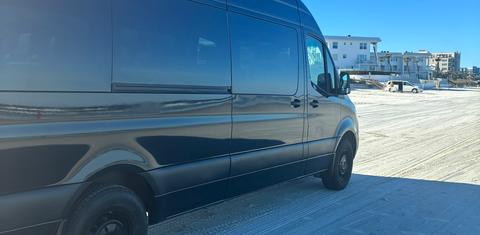 Mercedes-Benz Sprinter 2024