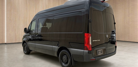 Mercedes-Benz Sprinter 2025