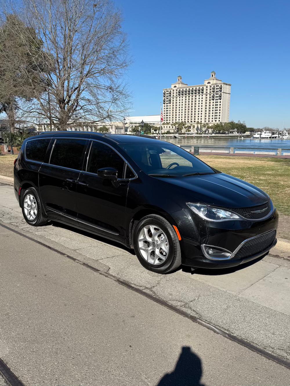 Chrysler Pacifica 2020 in Savannah, GA