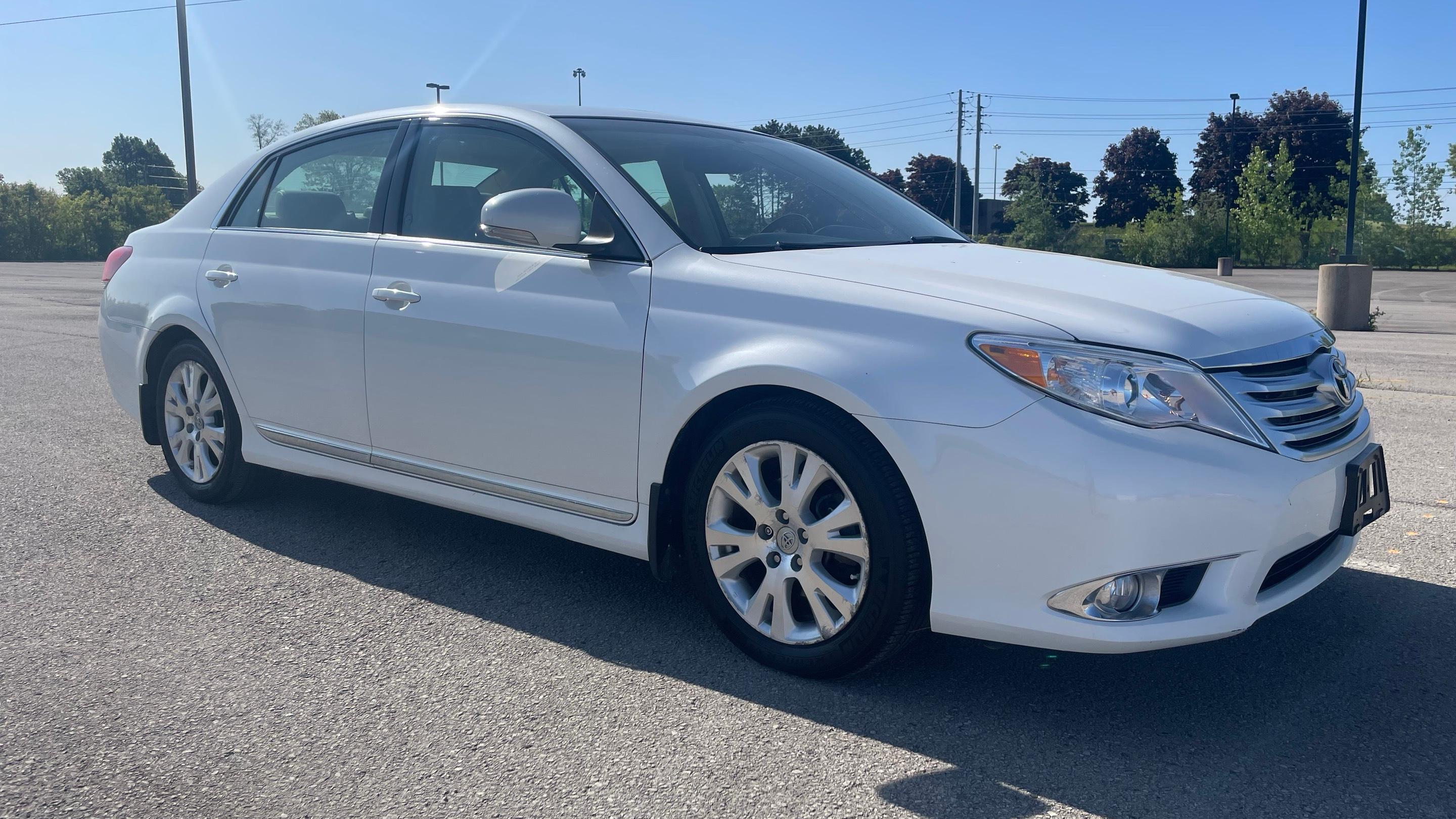 Toyota Avalon 2011 à 