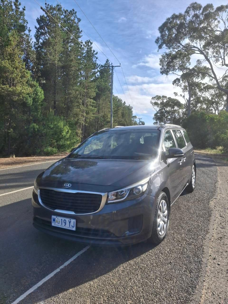 Kia CARNIVAL 2017 in Seven Mile Beach