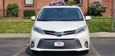 Toyota Sienna 2019