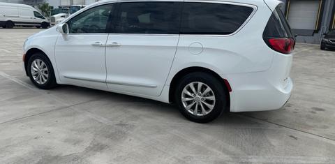 Chrysler Pacifica 2018