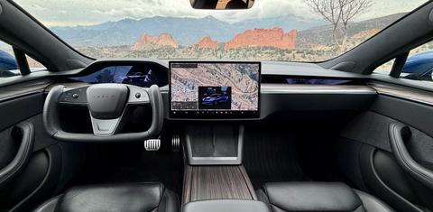 Tesla Model S 2021