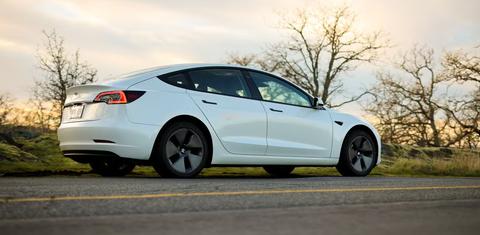 Tesla Model 3 2023