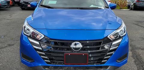 Nissan Versa 2024