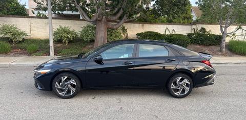Hyundai Elantra 2025