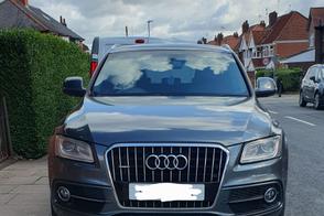 Audi Q5 car