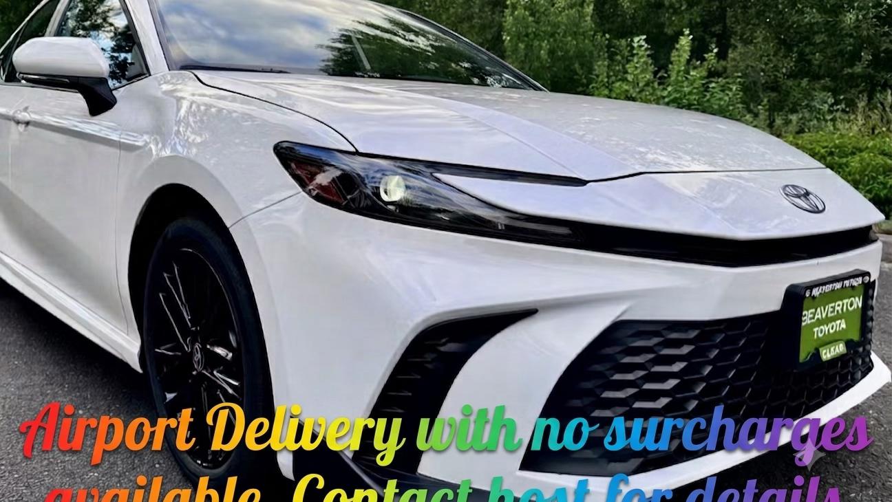 Toyota Camry Hybrid 2025 in Hillsboro, OR